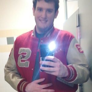 Meet your Posher, Zach